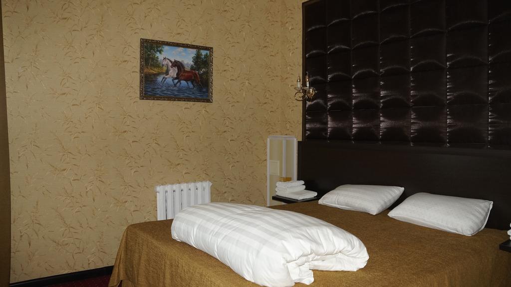 Home Hotel Astana Chambre photo