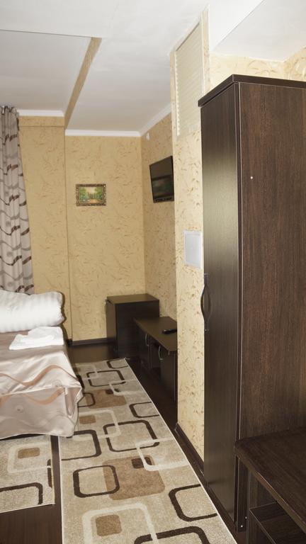 Home Hotel Astana Extérieur photo